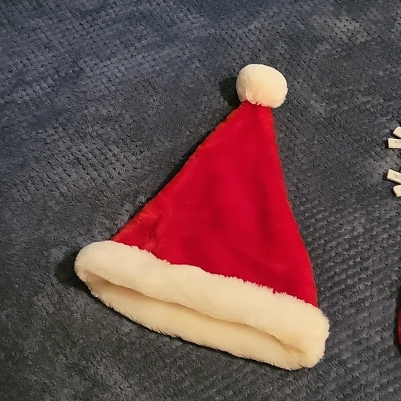 NEW SET OF 4 CHRISTMAS DECORATIONS - Picture 10 of 17